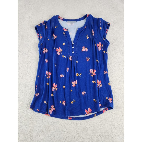 danielrain Tops - Dainelrain Stitch Fix Women's Cap Sleeve Floral Top V-neck Softstyle Size Med